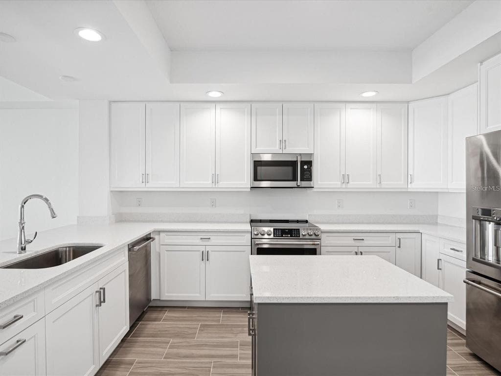 125 ISLAND WAY # 304, CLEARWATER BEACH, FL 33767 — zdjęcie 4