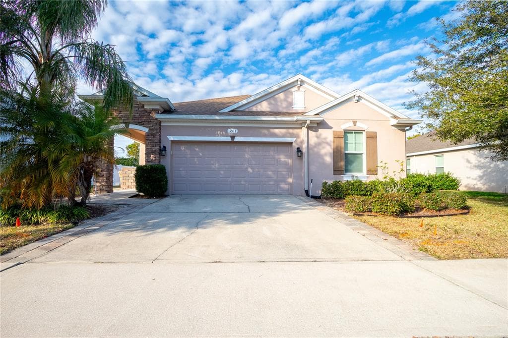 201 COMPASS ROSE DRIVE, GROVELAND, FL 34736