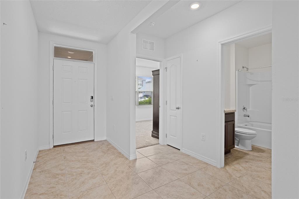 2143 KALIN WAY, TAVARES, FL 32778 — zdjęcie 4
