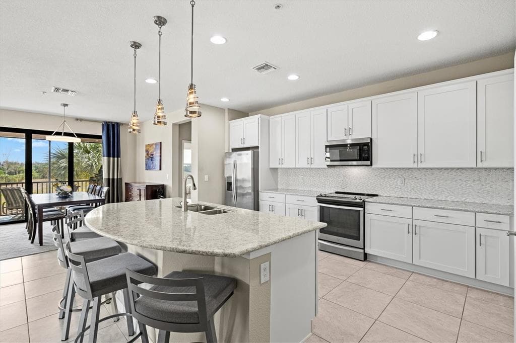 23516 AWABUKI DRIVE # 201, VENICE, FL 34293 — zdjęcie 3