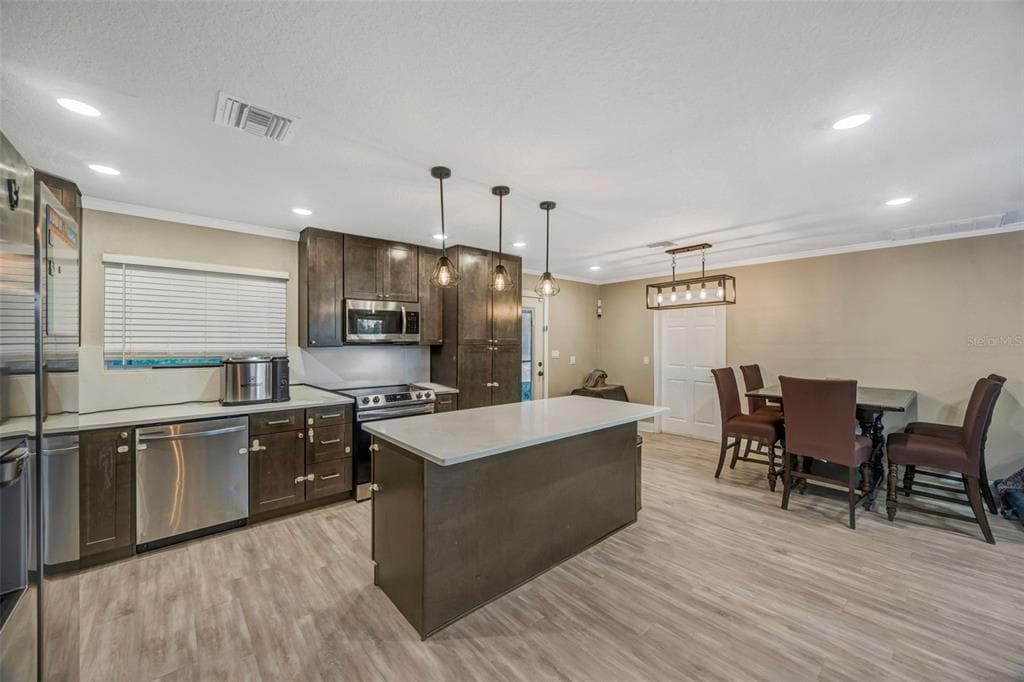 7149 SPRUCE DRIVE, WEEKI WACHEE, FL 34607 — zdjęcie 3
