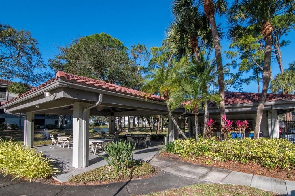 2650 COUNTRYSIDE BOULEVARD # F303, CLEARWATER, FL 33761 — zdjęcie 3