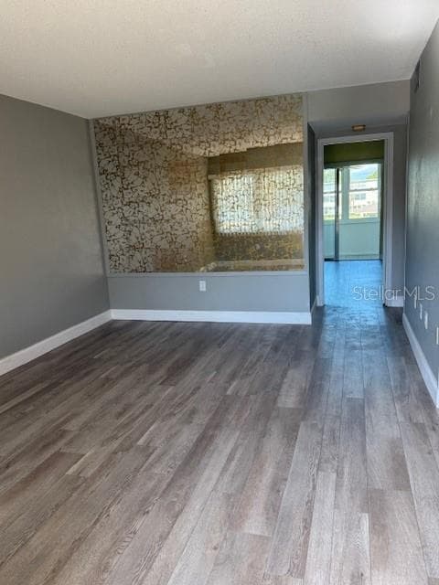 1051 79TH AVENUE N # 212, ST PETERSBURG, FL 33702 — zdjęcie 4