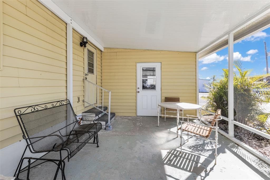1891 ENGLEWOOD ROAD # 119, ENGLEWOOD, FL 34223 — zdjęcie 4