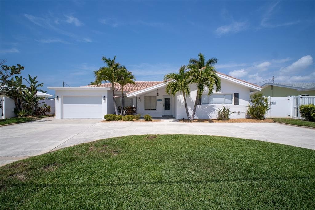 2220 E VINA DEL MAR BOULEVARD, ST PETE BEACH, FL 33706 — zdjęcie 2