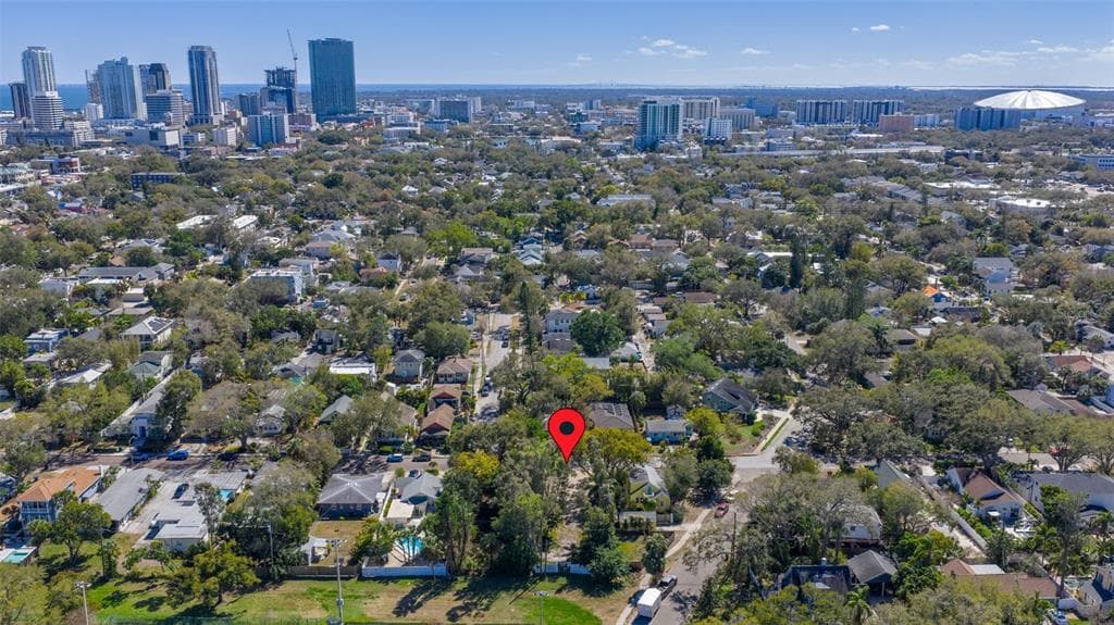 711 12TH AVENUE N, ST PETERSBURG, FL 33701 — zdjęcie 4