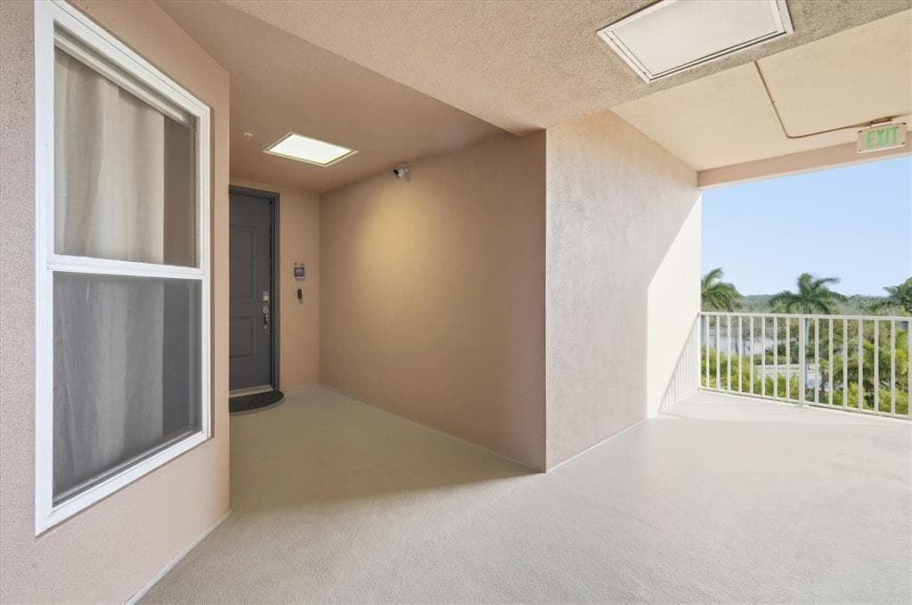 395 ARUBA CIRCLE # 303, BRADENTON, FL 34209 — zdjęcie 4