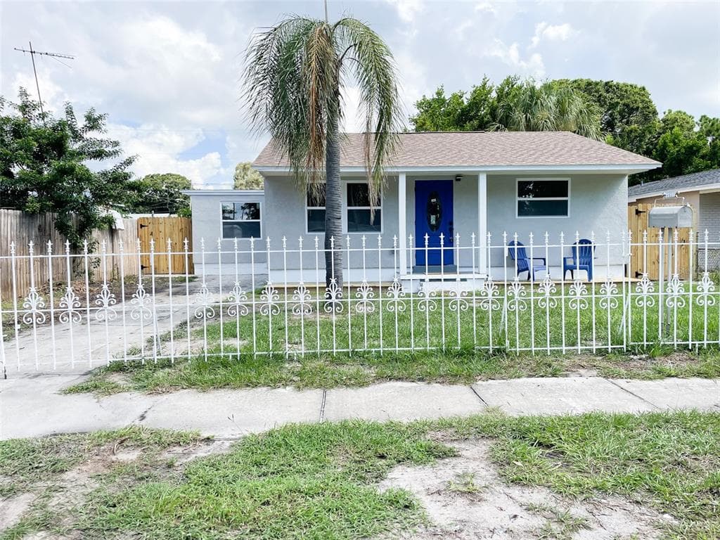 4537 10TH AVENUE S, ST PETERSBURG, FL 33711 — zdjęcie 2