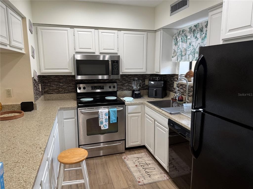 5631 ASHTON LAKE DRIVE # 7, SARASOTA, FL 34231 — zdjęcie 5