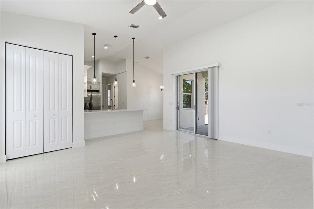 1466 DEWITT STREET, PORT CHARLOTTE, FL 33952 — zdjęcie 5