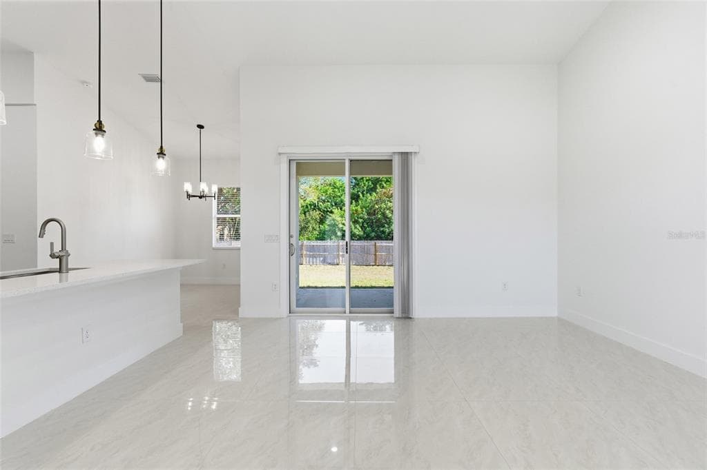 1466 DEWITT STREET, PORT CHARLOTTE, FL 33952 — zdjęcie 4