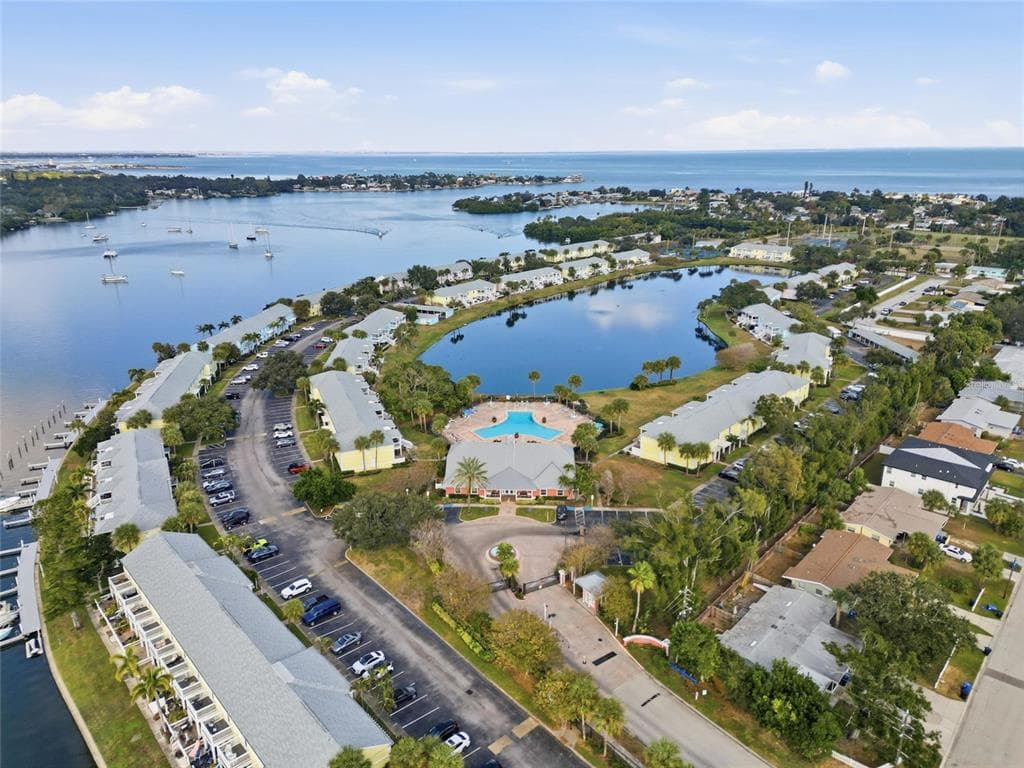 5092 BEACH DRIVE SE # A, ST PETERSBURG, FL 33705 — zdjęcie 2