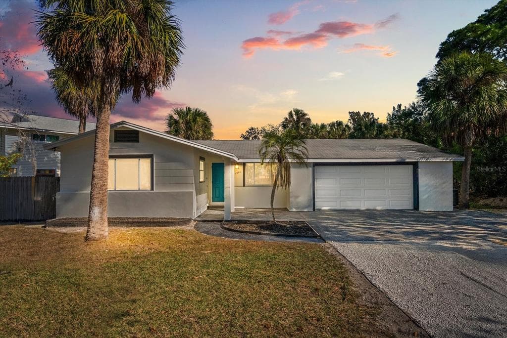 10395 SAN MARTIN BOULEVARD NE, ST PETERSBURG, FL 33702