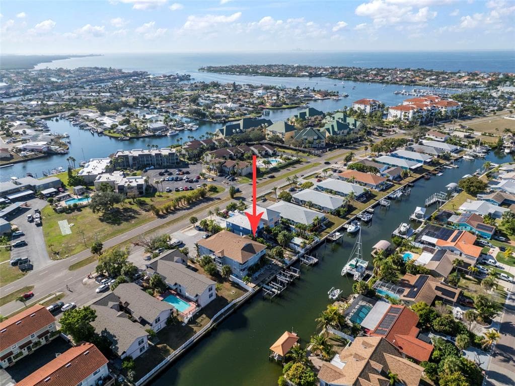1013 APOLLO BEACH BOULEVARD # 203, APOLLO BEACH, FL 33572