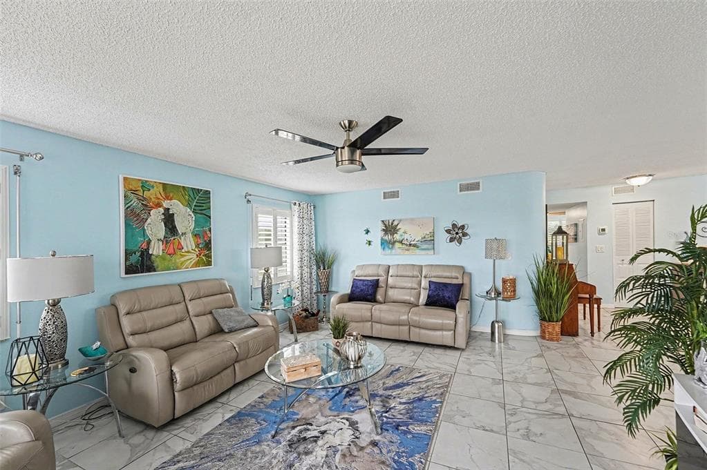 8198 TERRACE GARDEN DRIVE N # 411, ST PETERSBURG, FL 33709 — zdjęcie 3