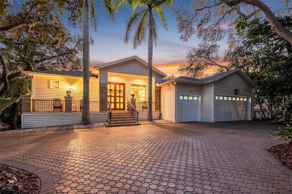 1581 ALEXANDER ROAD, BELLEAIR, FL 33756