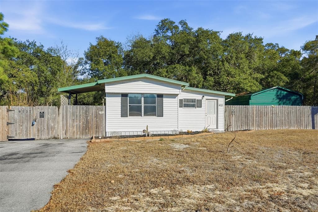 9727 LAKE DRIVE, WEEKI WACHEE, FL 34613 — zdjęcie 2