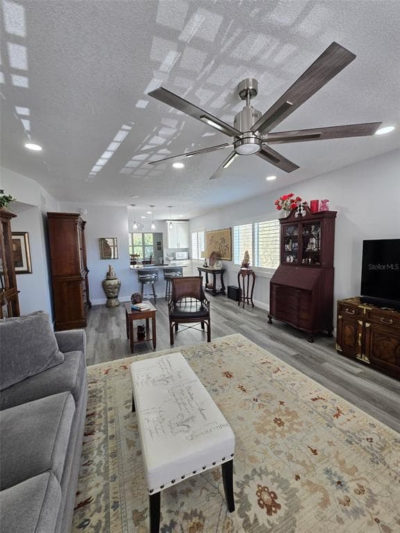 2430 FLORENTINE WAY # 40, CLEARWATER, FL 33763 — zdjęcie 4