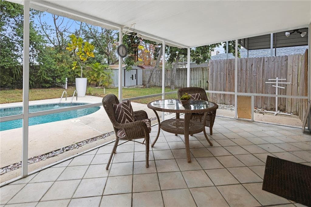 1437 GLENVIEW ROAD, PALM HARBOR, FL 34683 — zdjęcie 4