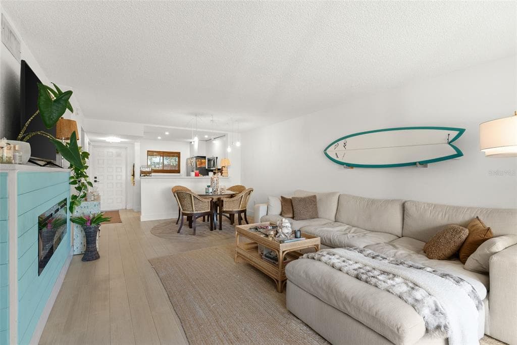 301 87TH AVENUE # 204, ST PETE BEACH, FL 33706 — zdjęcie 4