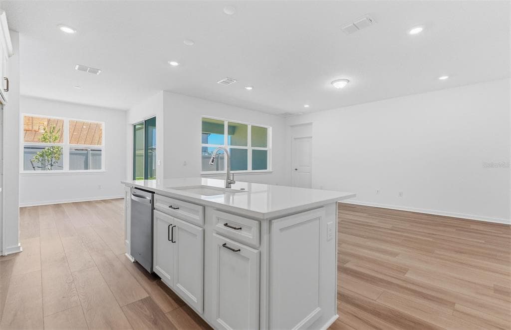 6979 DEPUE DRIVE, WESLEY CHAPEL, FL 33545 — zdjęcie 4