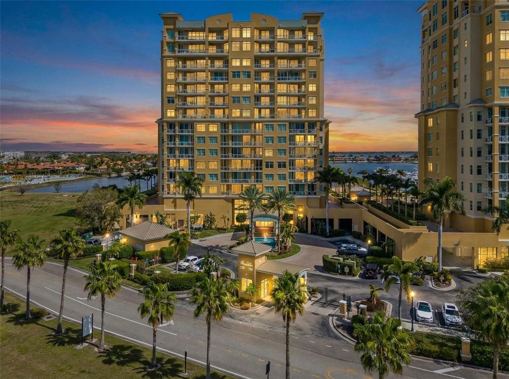 140 RIVIERA DUNES WAY # 503, PALMETTO, FL 34221
