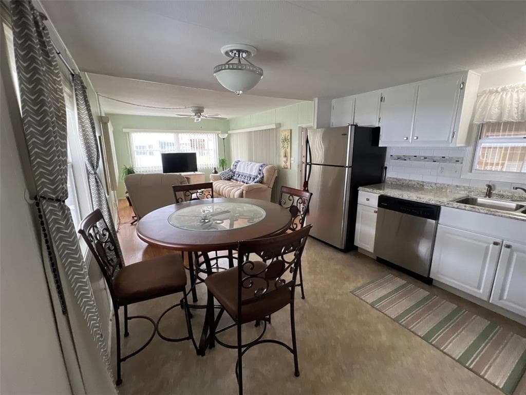 11300 124TH AVENUE # 89, LARGO, FL 33778 — zdjęcie 5