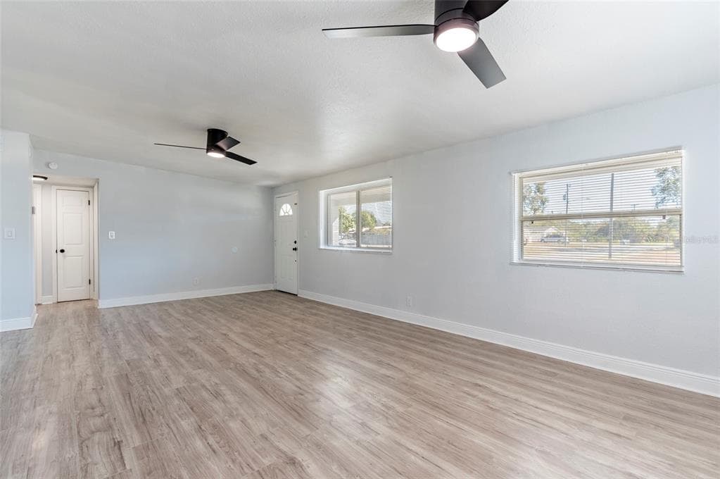 5301 97TH TERRACE N, PINELLAS PARK, FL 33782 — zdjęcie 5