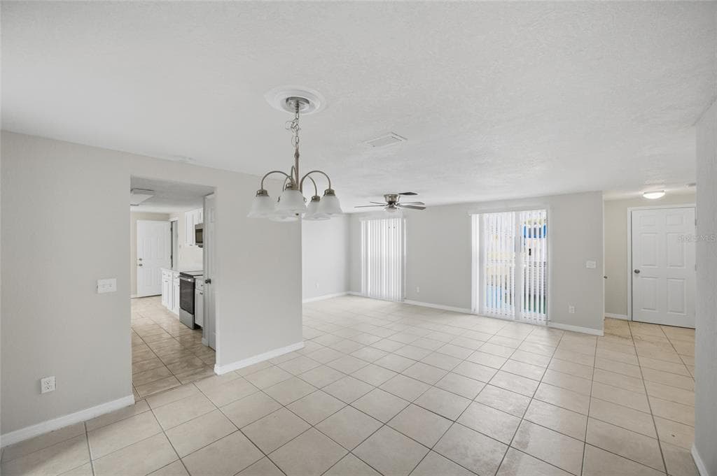 6204 WESTPORT DRIVE, PORT RICHEY, FL 34668 — zdjęcie 4