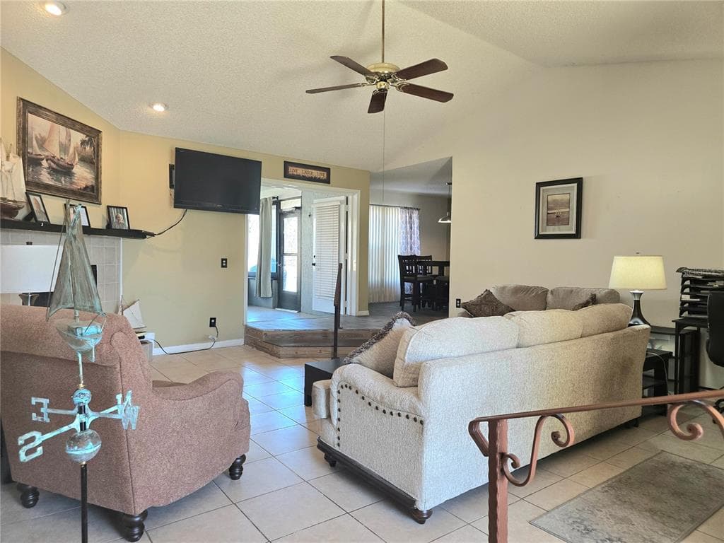 707 CAMBRIDGE WAY, LAKE WALES, FL 33853 — zdjęcie 4