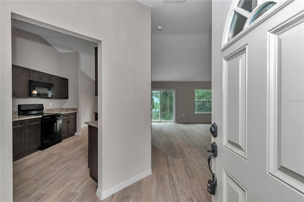 18 MALAUKA LANE COURT, OCKLAWAHA, FL 32179 — zdjęcie 3
