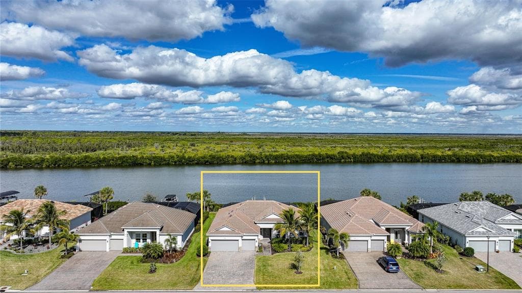 15240 SPANISH POINT DRIVE, PORT CHARLOTTE, FL 33981