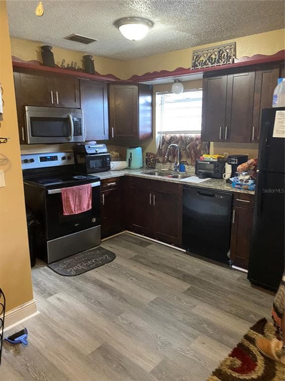 5520 20TH STREET, ZEPHYRHILLS, FL 33542 — zdjęcie 3