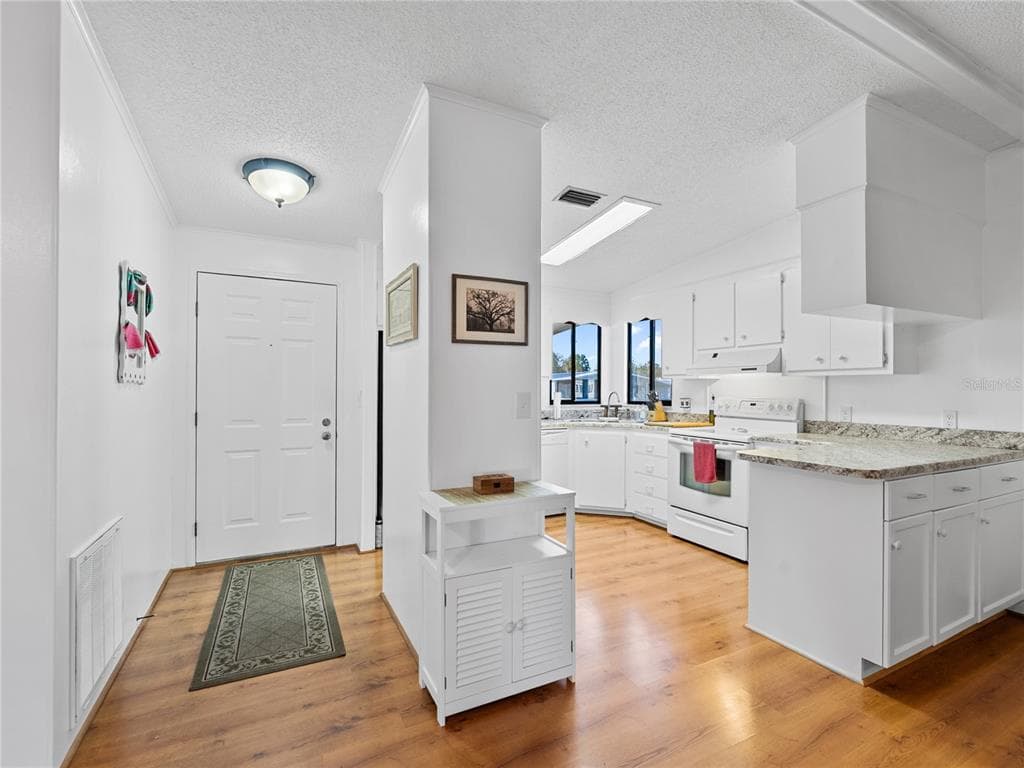 1740 SW 35TH CIRCLE, OKEECHOBEE, FL 34974 — zdjęcie 4