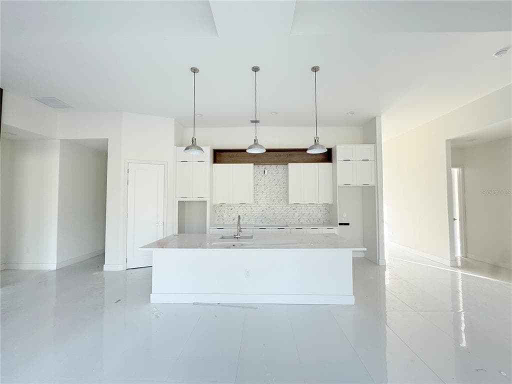 23372 ROSEWOOD AVENUE, PUNTA GORDA, FL 33980 — zdjęcie 4