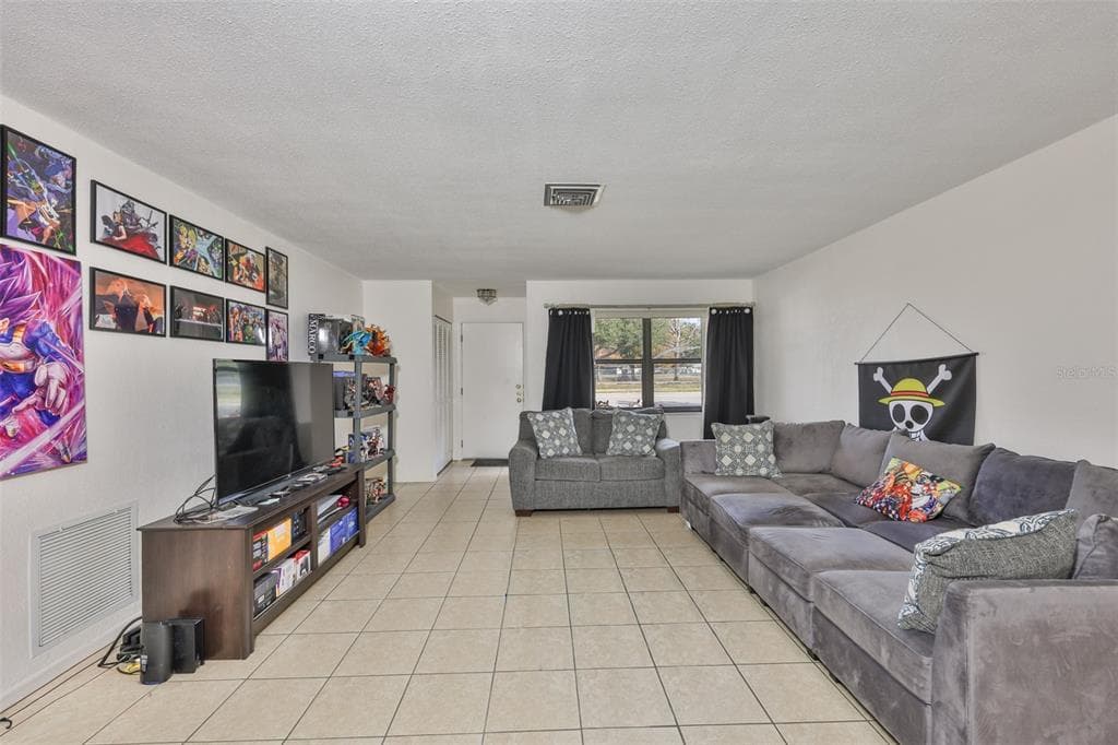 5534 22ND AVENUE N, ST PETERSBURG, FL 33710 — zdjęcie 3