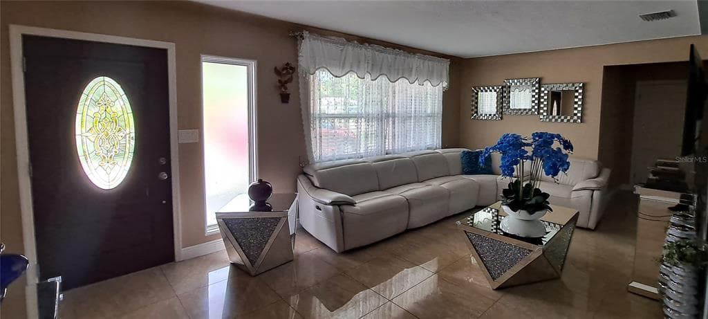 3964 22ND AVENUE N, ST PETERSBURG, FL 33713 — zdjęcie 2