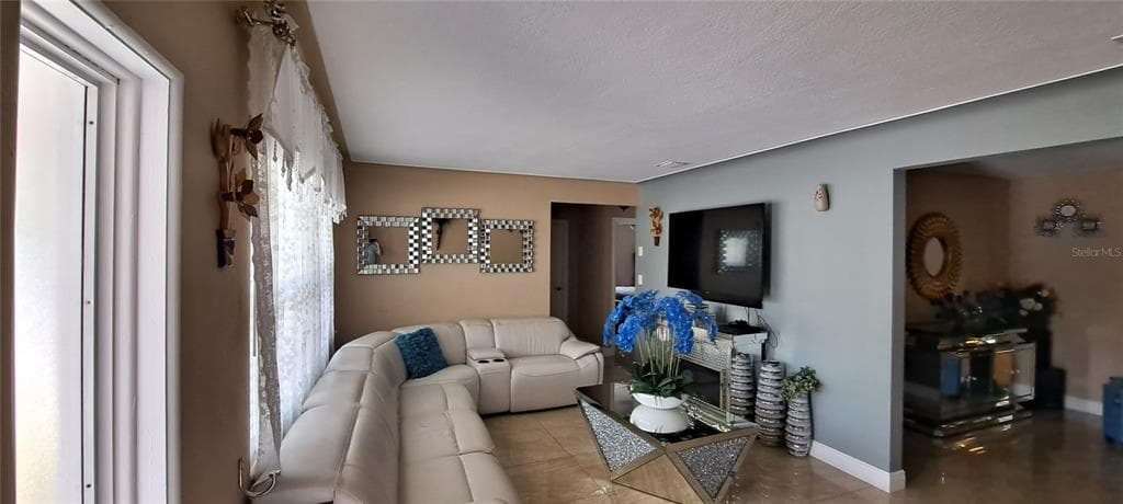 3964 22ND AVENUE N, ST PETERSBURG, FL 33713 — zdjęcie 4
