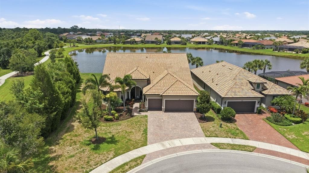 17203 CORINNA PLACE, LAKEWOOD RANCH, FL 34202