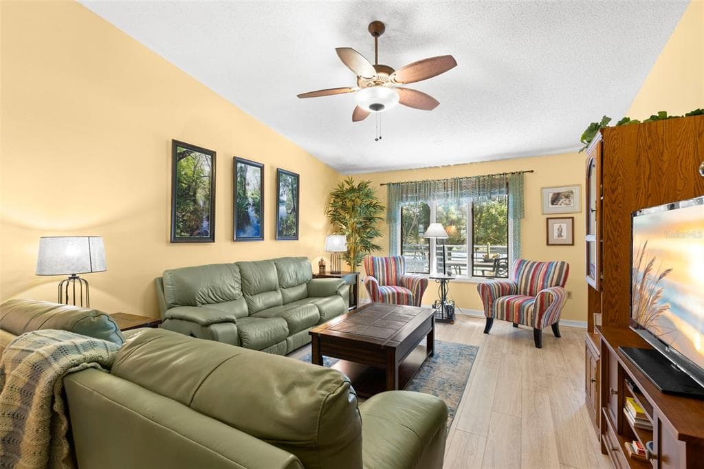 1013 CARAVEL COURT, TARPON SPRINGS, FL 34689 — zdjęcie 4
