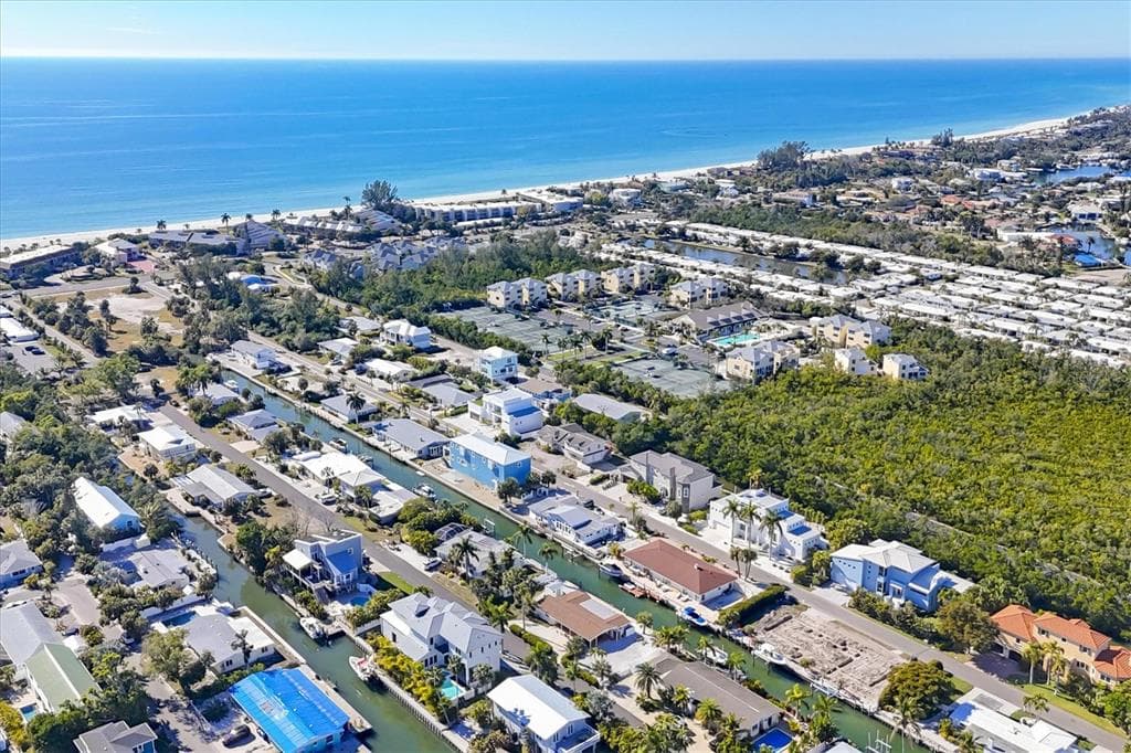 651 JUNGLE QUEEN WAY, LONGBOAT KEY, FL 34228 — zdjęcie 4