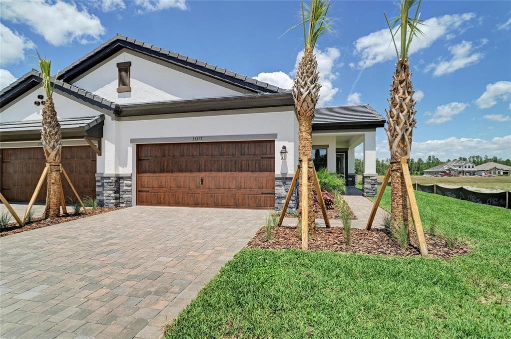 35517 STABLETON LANE, ZEPHYRHILLS, FL 33541