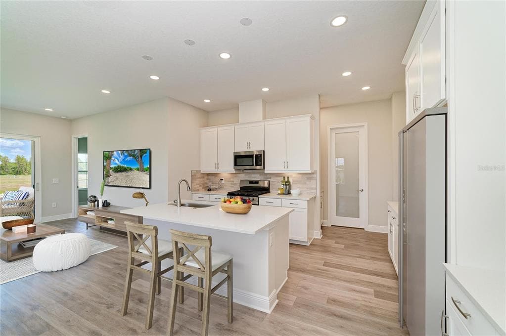 35509 STABLETON LANE, ZEPHYRHILLS, FL 33541 — zdjęcie 2