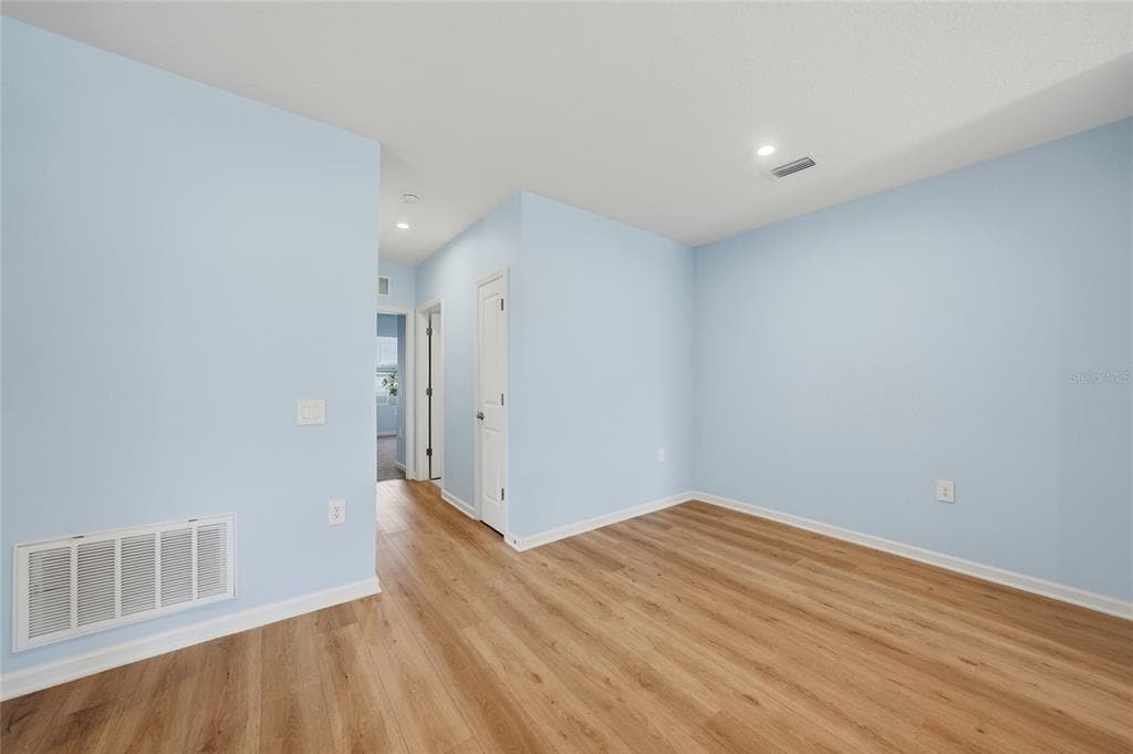1988 W PALMS DRIVE, PORT CHARLOTTE, FL 33953 — zdjęcie 3