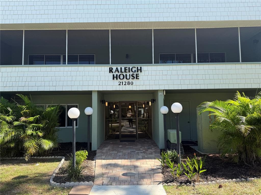 21280 BRINSON AVENUE # 203, PORT CHARLOTTE, FL 33952