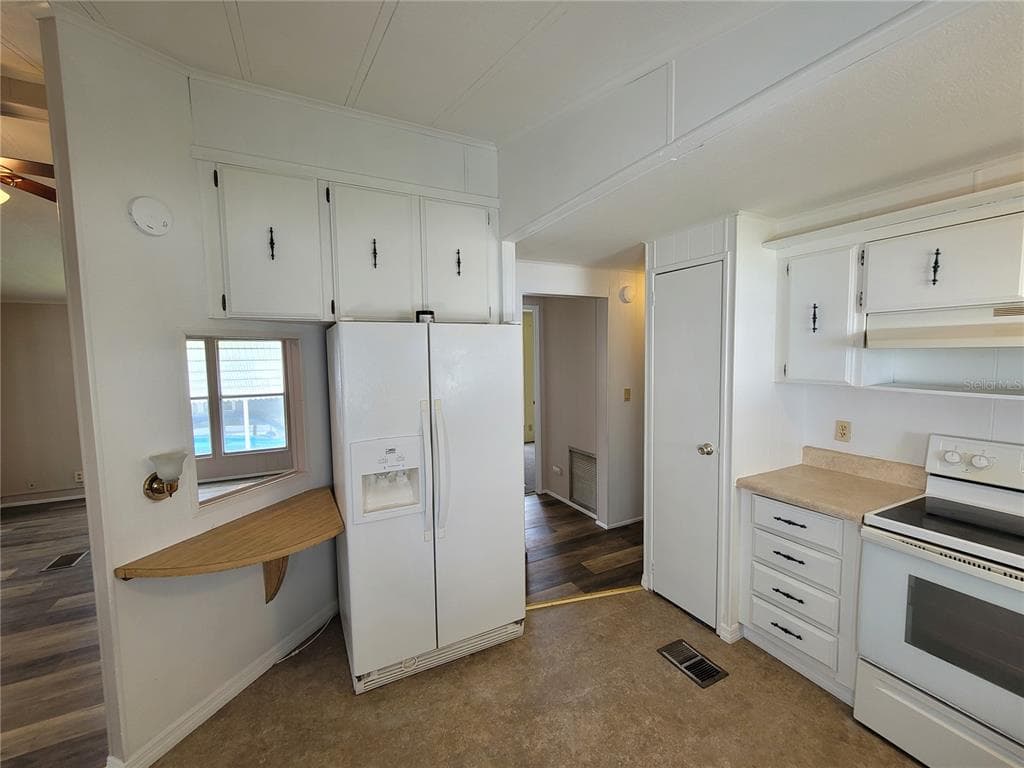 7209 EL MEYERS STREET, ZEPHYRHILLS, FL 33541 — zdjęcie 2