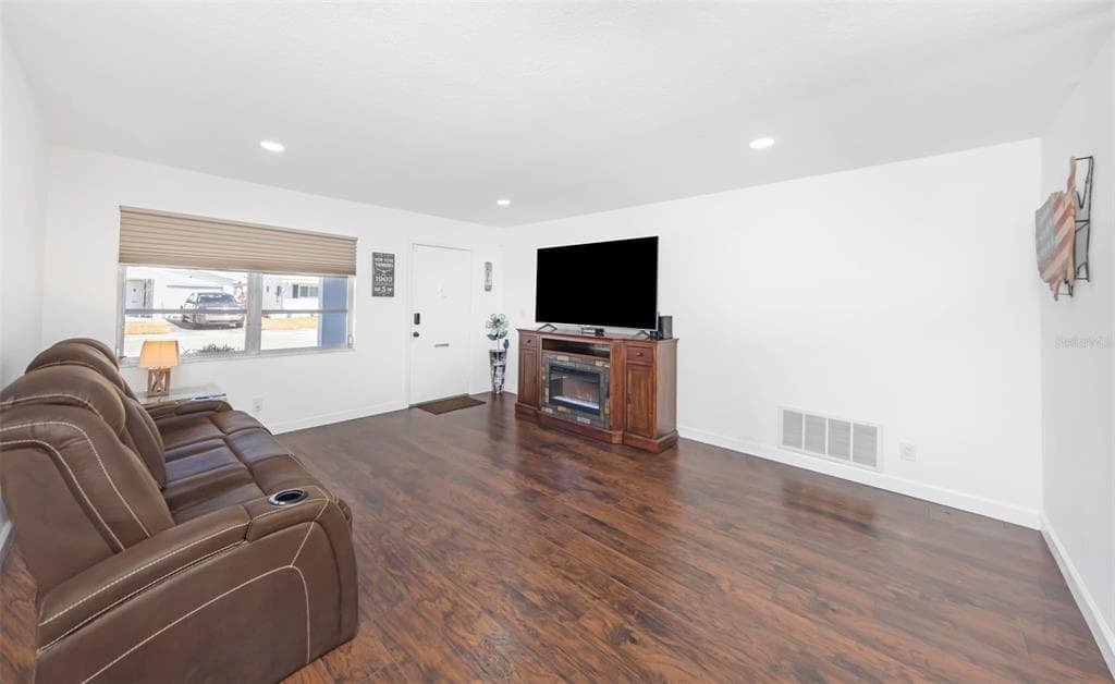 4488 100TH AVENUE N, PINELLAS PARK, FL 33782 — zdjęcie 5