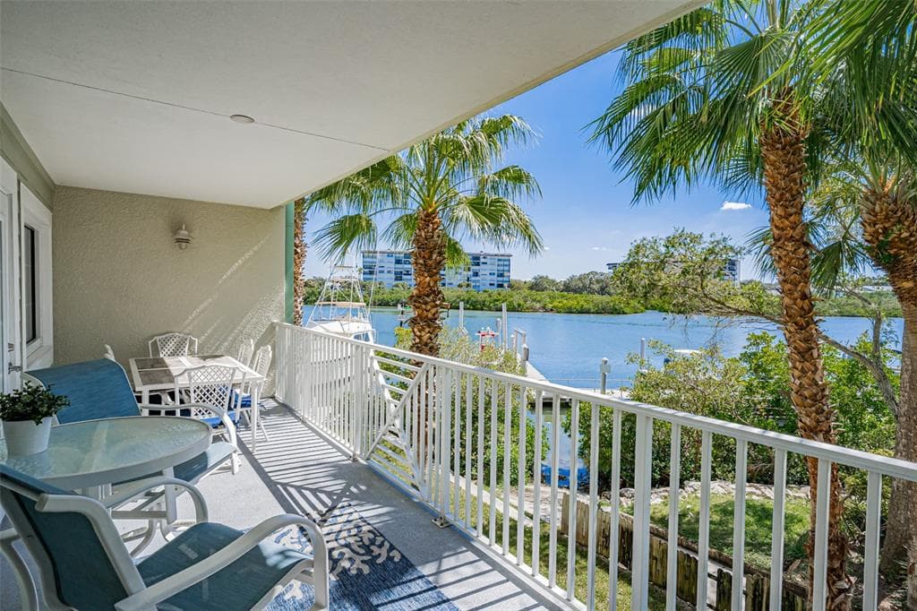 399 2ND STREET # 215, INDIAN ROCKS BEACH, FL 33785 — zdjęcie 3