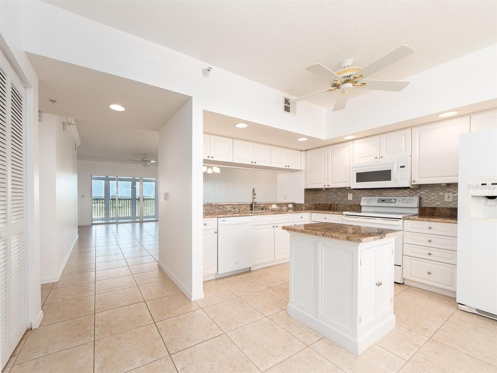 6550 SHORELINE DRIVE # 7502, ST PETERSBURG, FL 33708 — zdjęcie 3