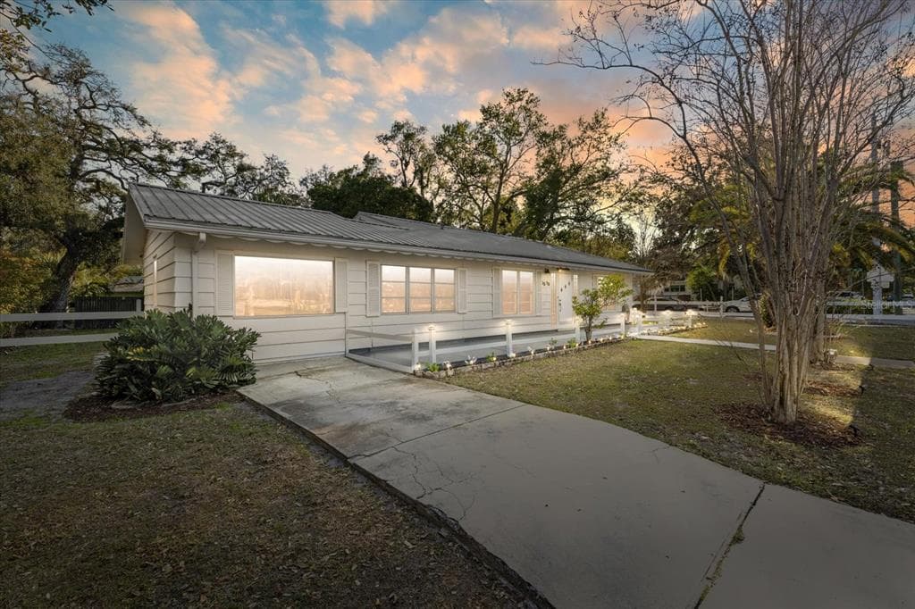 1010 INDIAN BEACH DRIVE, SARASOTA, FL 34234